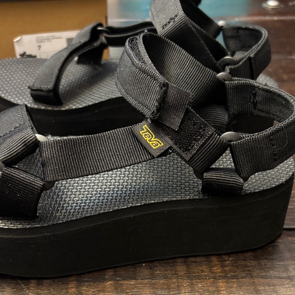 Teva Black Adjustable Strap Sandals - Picture 7 of 16